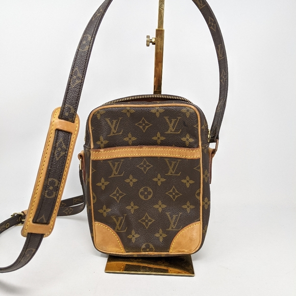 Louis Vuitton, Bags, Louis Vuitton Danube Handbag Monogram Canvas